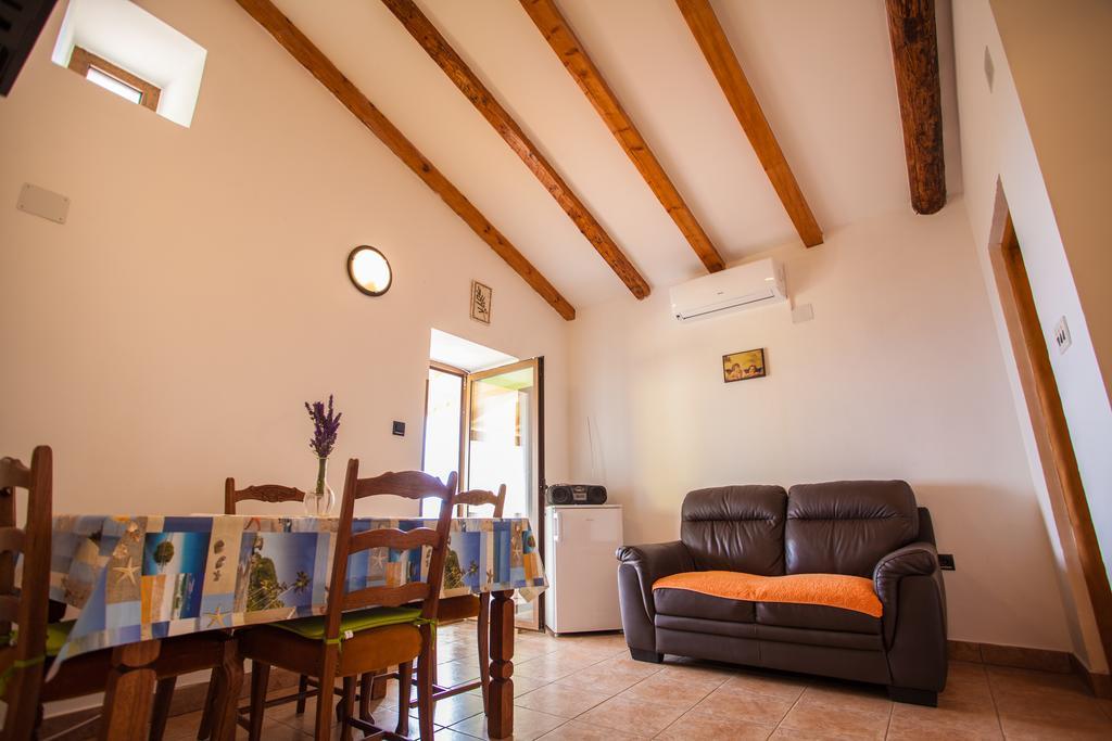 Apartment Vidovici Martinscica  Bagian luar foto